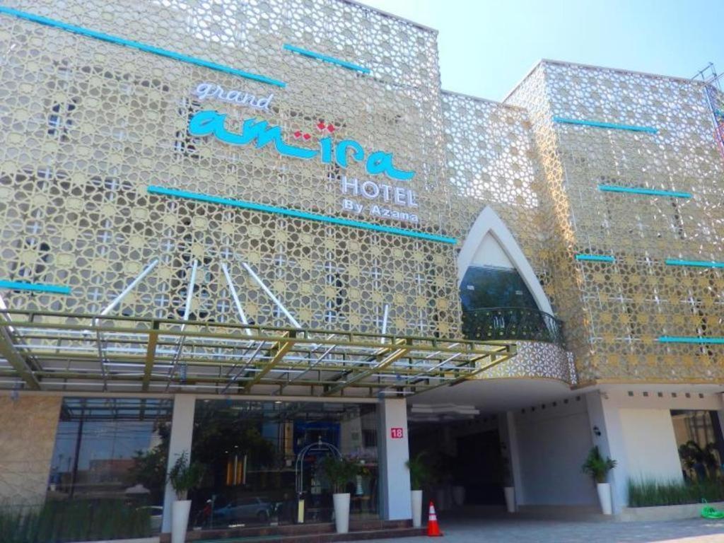 Grand Amira Hotel Solo, Azana Hotels Collection Екстериор снимка